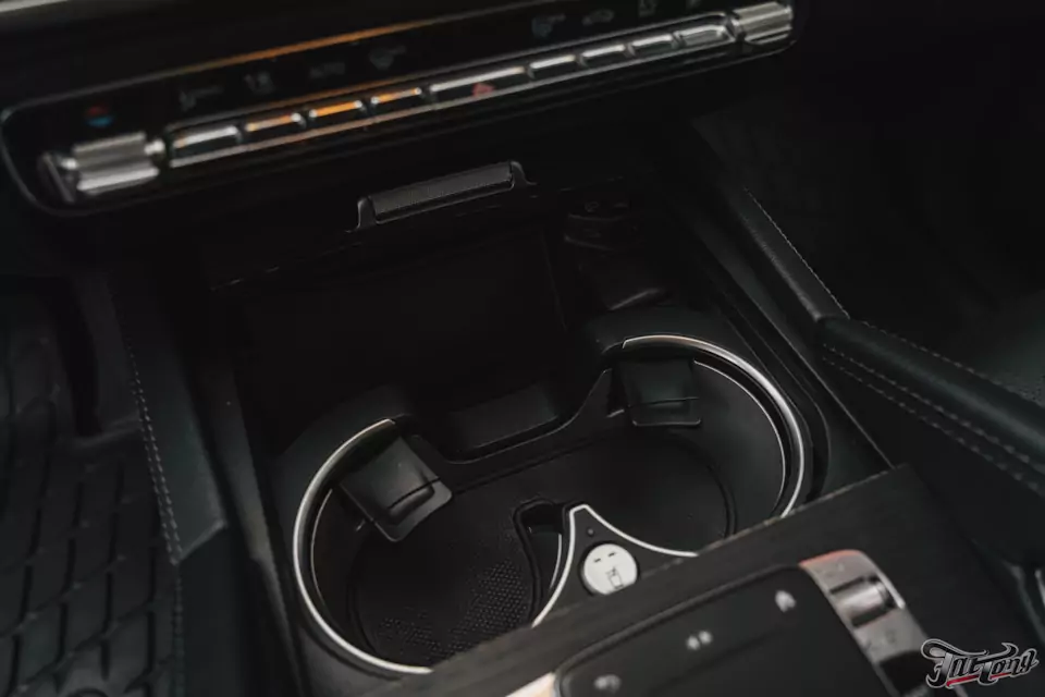 Химчистка салона для Mercedes GLE 400d